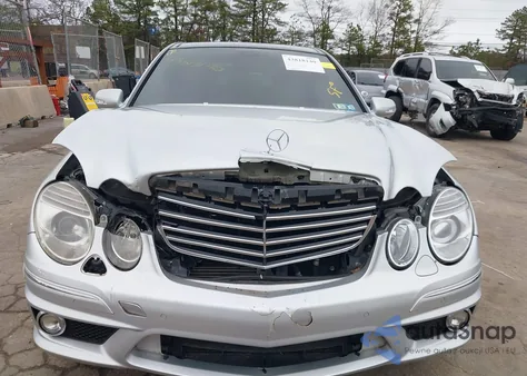 2009 Mercedes-Benz E 63 Amg из США, поврежденный, VIN WDBUF77X39B418497